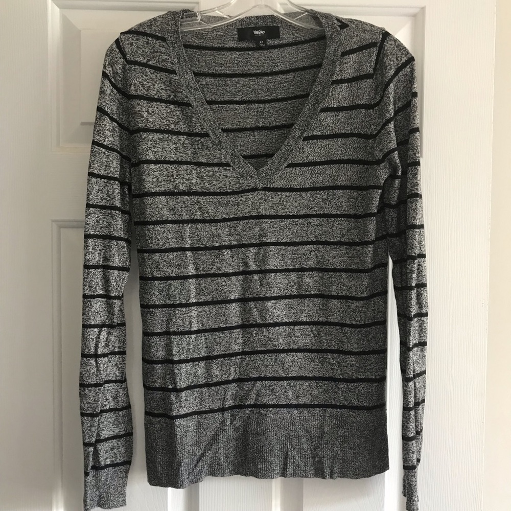 V-Neck Light Sweater